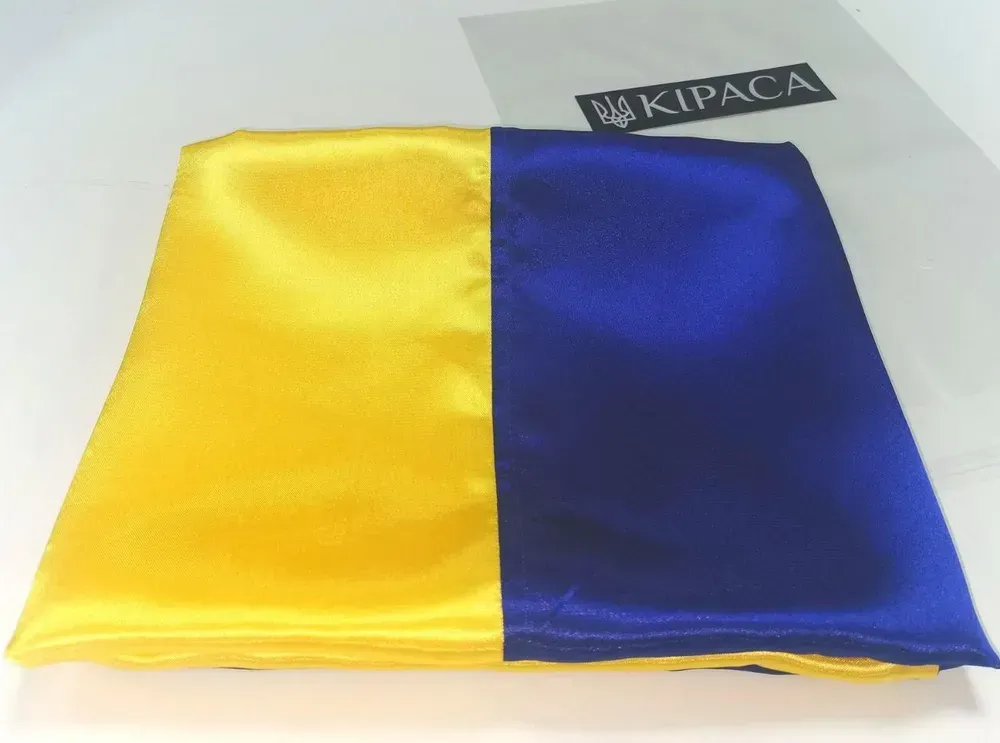 Прапори та шеврони